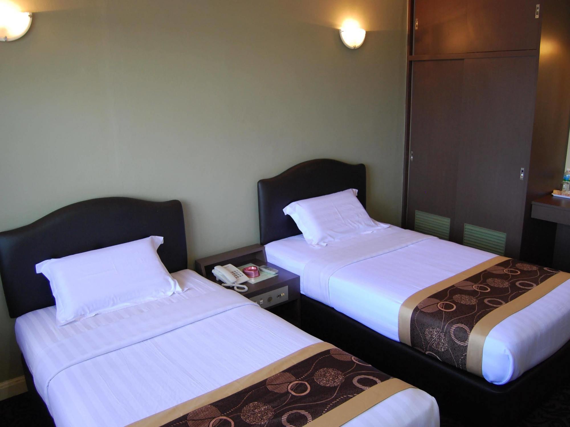 Greenlast Hotel Куантан Экстерьер фото